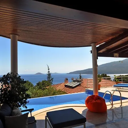 Amazing Seafront 4 Bedrooms Villa In Kalkan Centre Kas
