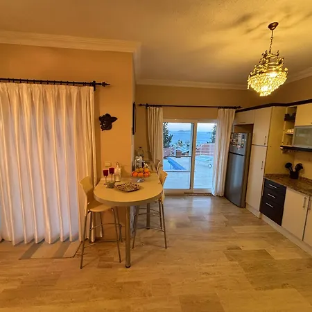 Amazing Seafront 4 Bedrooms Villa In Kalkan Centre Kas