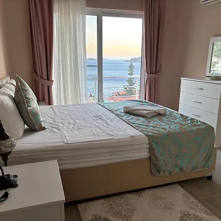 Amazing Seafront 4 Bedrooms Villa In Kalkan Centre * Kas