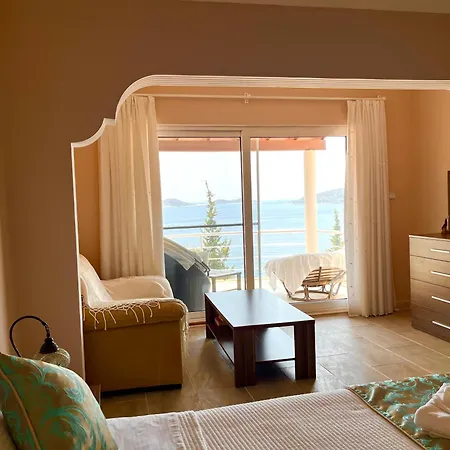 Amazing Seafront 4 Bedrooms Villa In Kalkan Centre Villa
