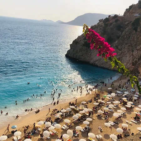 Villa Amazing Seafront 4 Bedrooms Villa In Kalkan Centre *